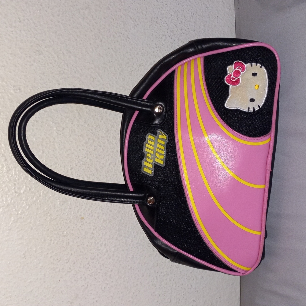 Y2k Black & Pink Hello Kitty Purse (ON HOLD)